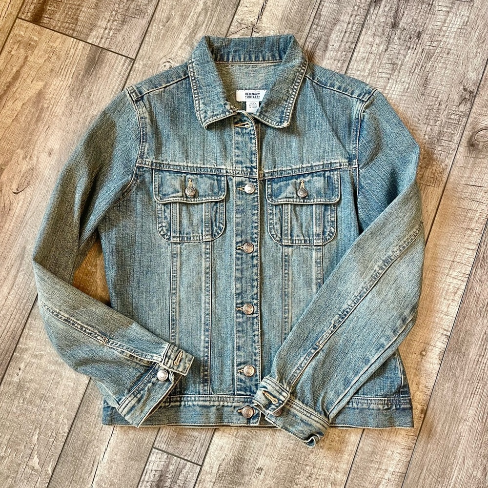 VINTAGE OLD NAVY women’s jean jacket